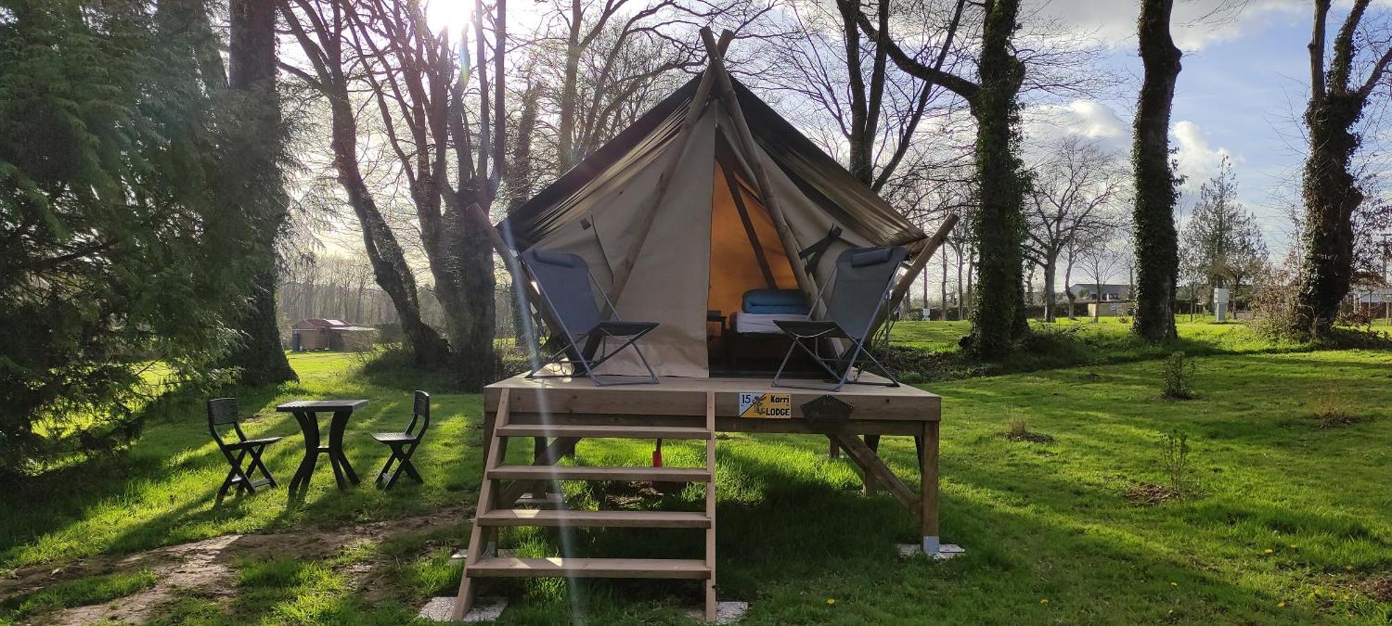Camping Le Val Aux Fees - Broceliande Concoret Dış mekan fotoğraf