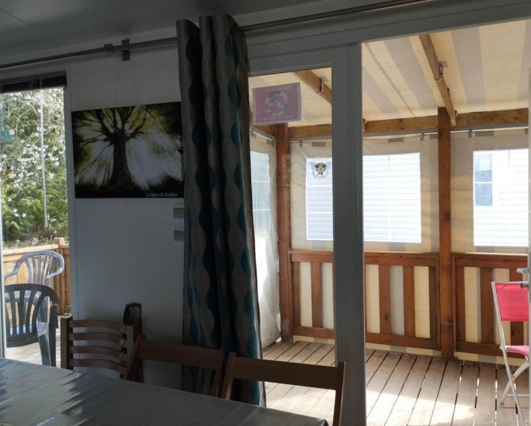 Camping Le Val Aux Fees - Broceliande Concoret Dış mekan fotoğraf