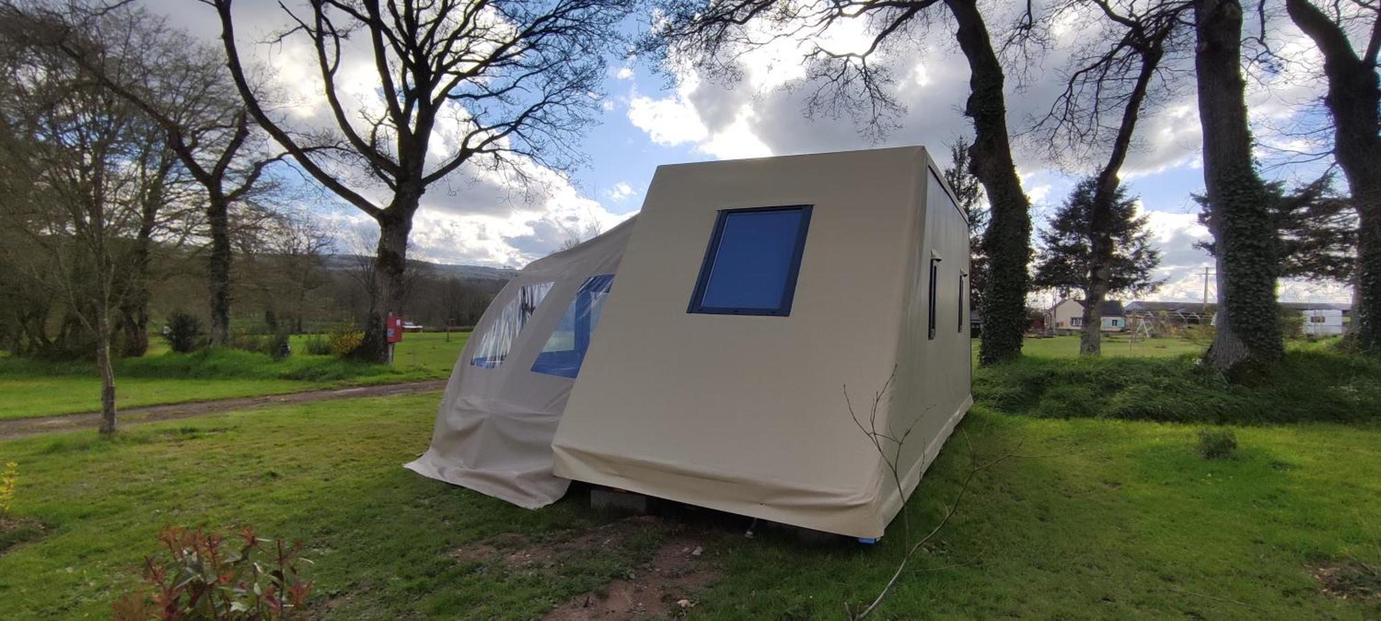 Camping Le Val Aux Fees - Broceliande Concoret Dış mekan fotoğraf