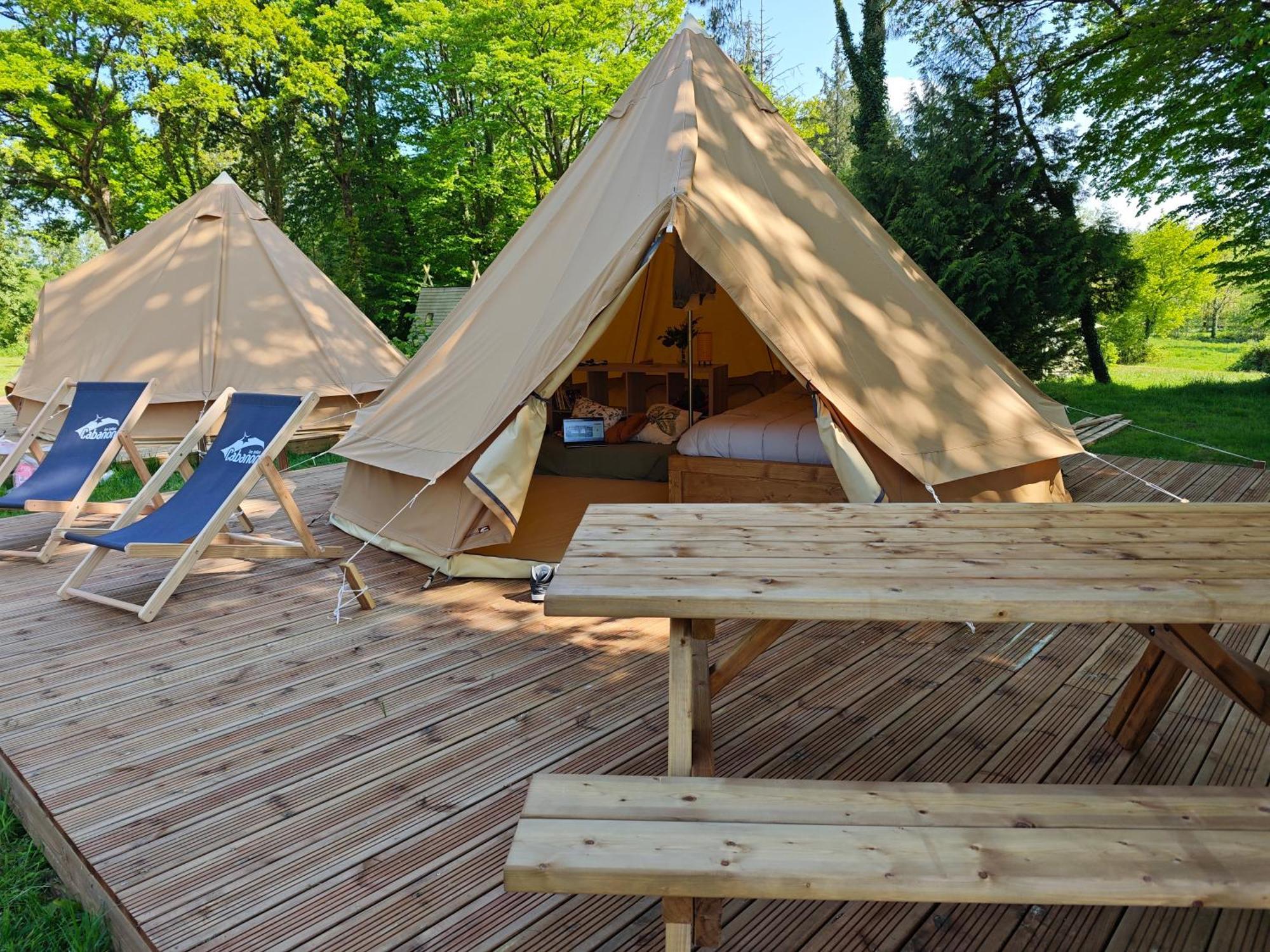 Camping Le Val Aux Fees - Broceliande Concoret Oda fotoğraf